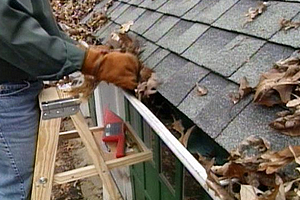 Kertrendez�s Balatonbogl�r