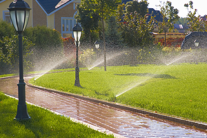 Kertrendez�s Balatonbogl�r